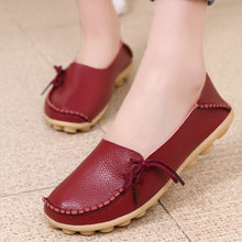 2016 Moccasins Women's Soft Leisure Flats Female Driving Shoes Loafers Mother Casual Shoes Fashion Woman Genuine Leather Shoes